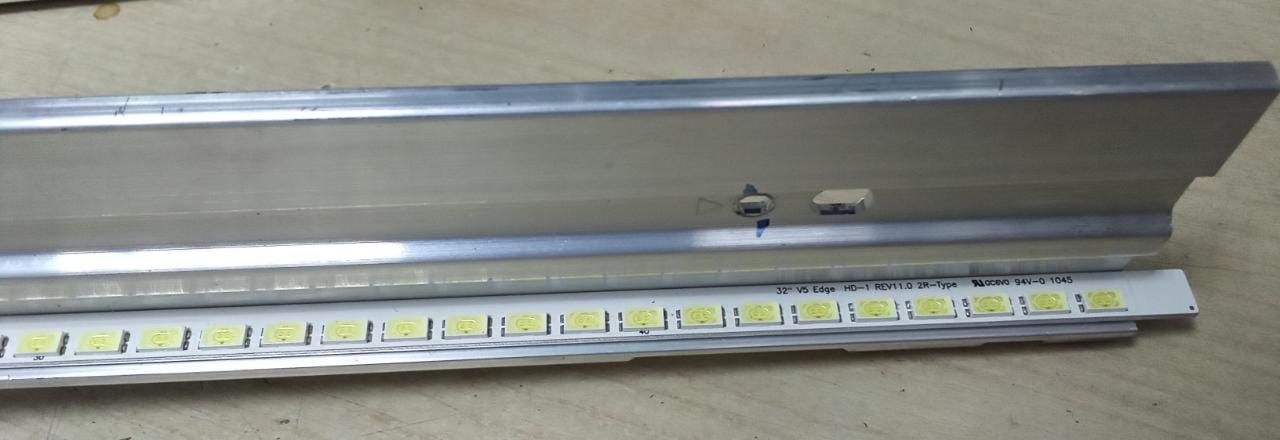 Подсветка на радиаторе 3660l-0356A LG 32LE3300 фото 1