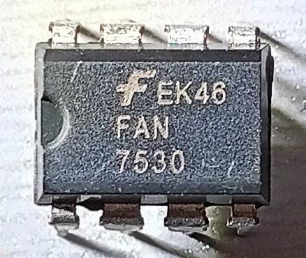 Микросхема FAN7530 ШИМ Dip8 фото 1