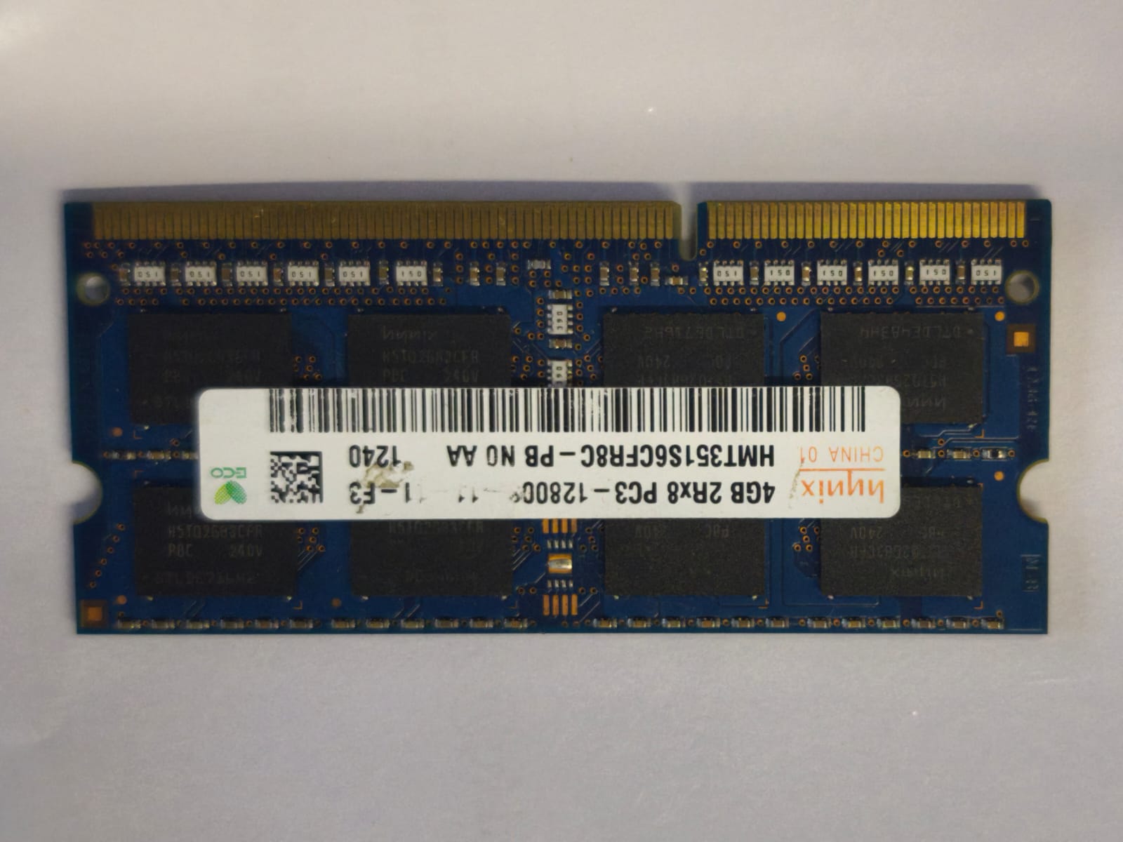 Оперативная память Hynix 4GB DDR3 1600MHz SO-DIMM HMT351S6CFR8C-PB для ноутбука фото 1
