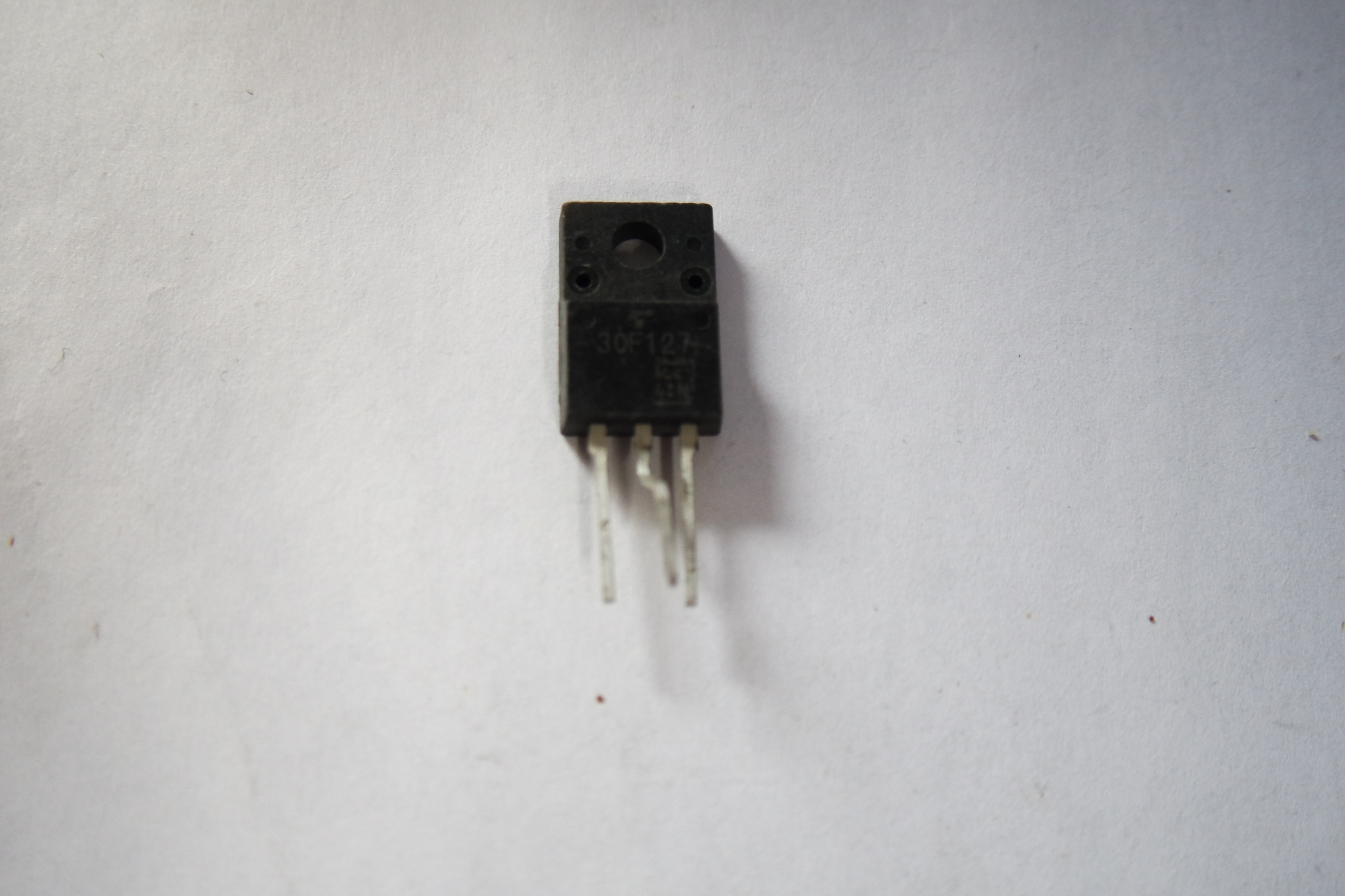 Транзистор GT30F127 (30F127) IGBT фото 1