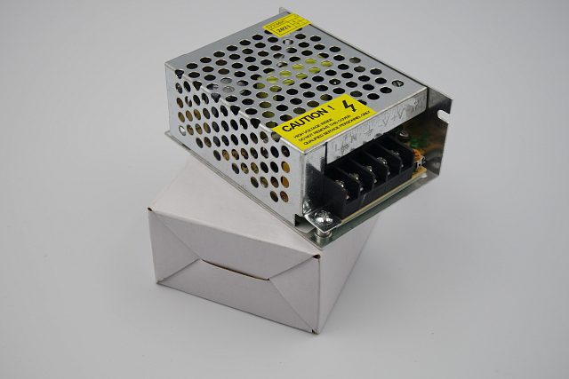 Блок питания 12в 2.5а ( 12v 2.5a ) 30W пассив охлаждение, металл корпус